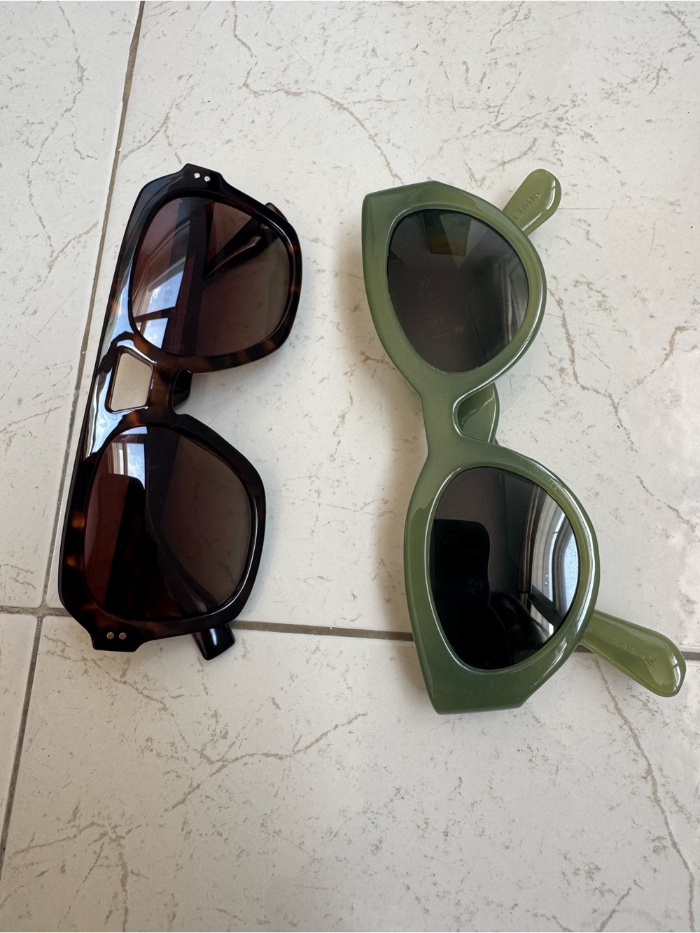Two Retro Sunglasses - Olive Green & Tortoiseshell